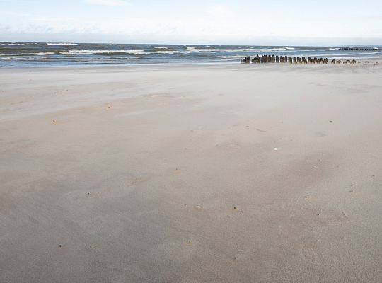 Wide, sandy beaches near Łeba